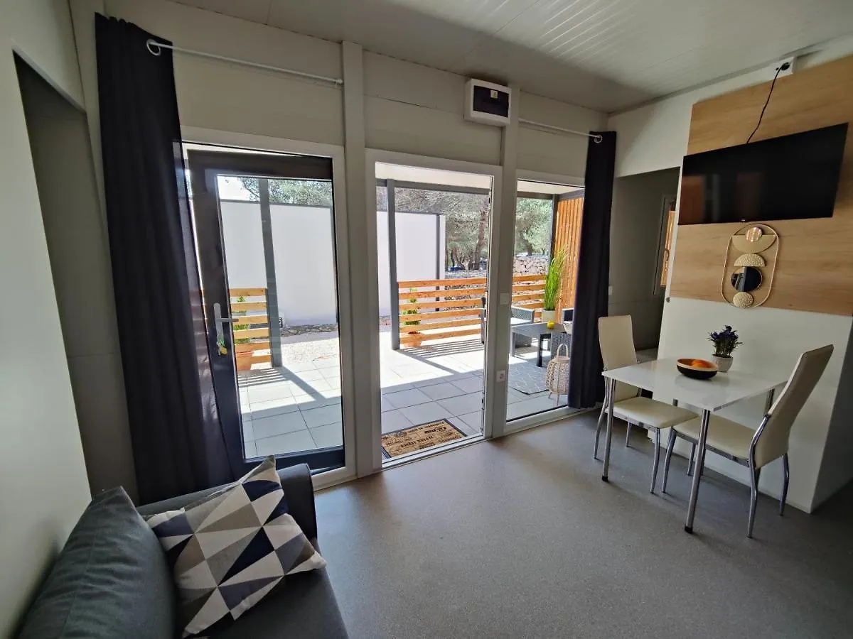 Aria Mobile Home, Oaza Mira 5 Star Camping, Dalmatia Drage 0*,  Kroatië