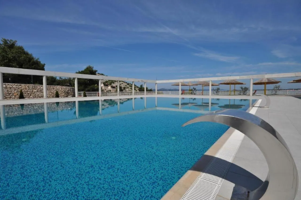 Campsite Aria Mobile Home, Oaza Mira 5 Star Camping, Dalmatia Drage